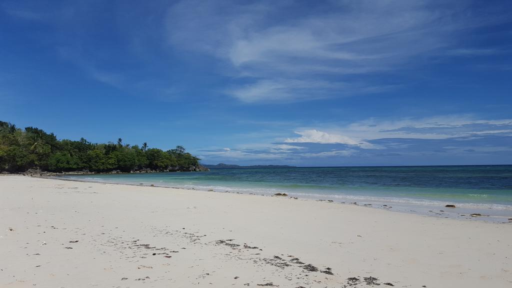 Lanas Beach Resort Romblon Island Exterior foto