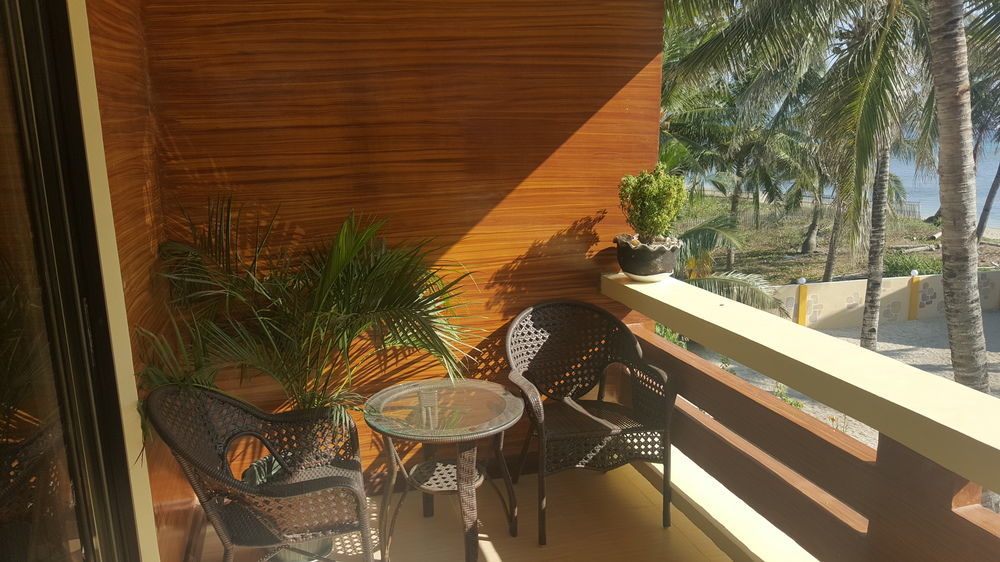 Lanas Beach Resort Romblon Island Exterior foto